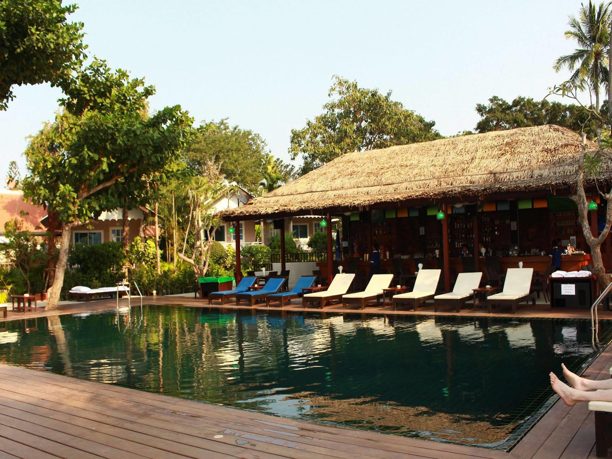 Bangrak Beach Club Бопхут Экстерьер фото