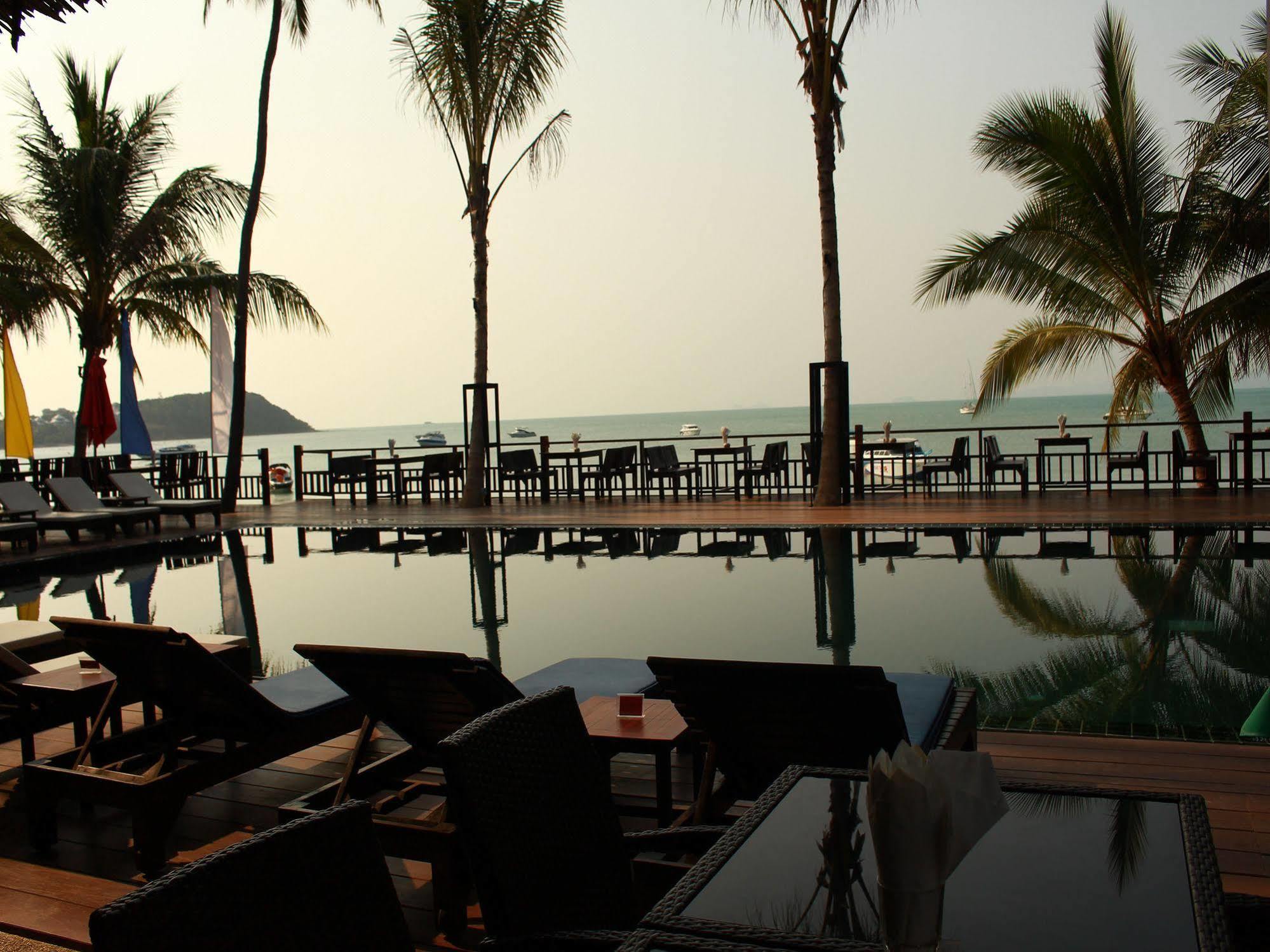 Bangrak Beach Club Бопхут Экстерьер фото