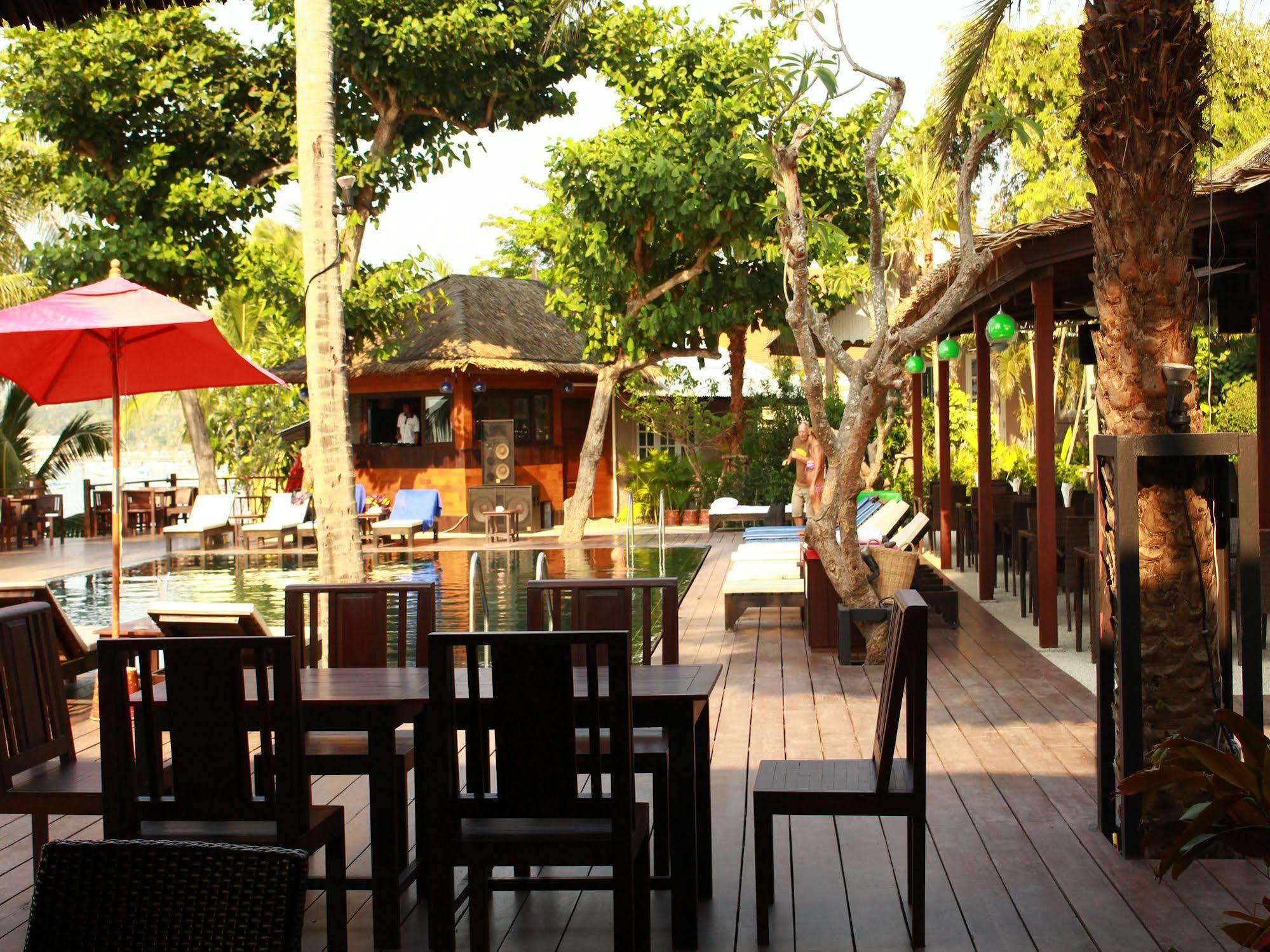 Bangrak Beach Club Бопхут Экстерьер фото